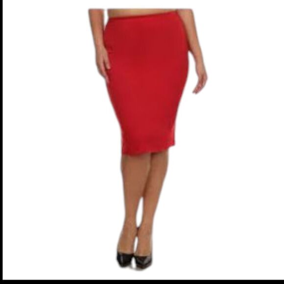 Le Suit red knee length pencil skirt with split in back and zipper closure SZ 16 - Picture 1 of 7